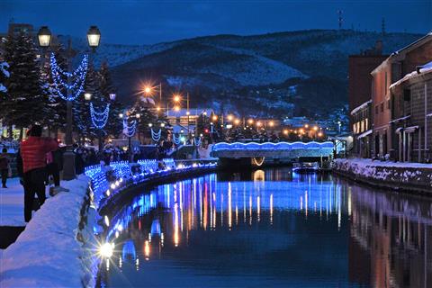 小樽・青の運河（11/1〜1/31開催）